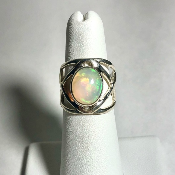 COPY - Ethiopian Opal Sterling Silver Ring 925 Fi… - Picture 2 of 5
